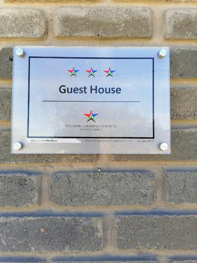 @Home Guest House Zeerust 외부 사진
